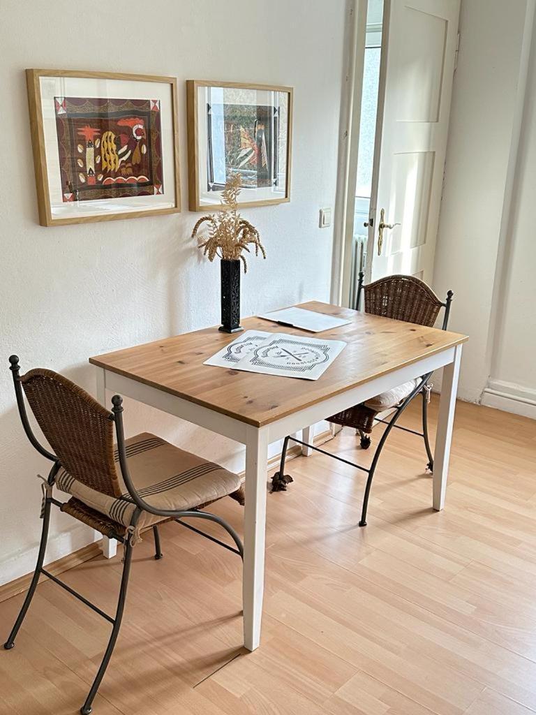 Stadt- Naturnah, Traumblick Und Balkon Baden-Baden Bagian luar foto